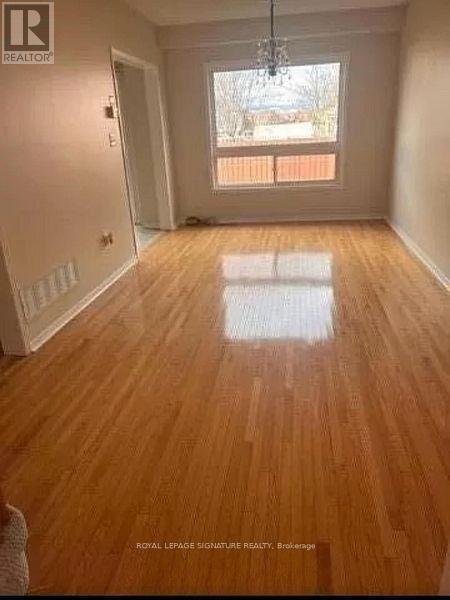 Photo - 6112 Windfleet Cres
