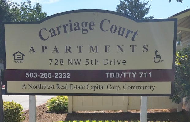 Carriage Court Apartments - Carriage Court Apartments