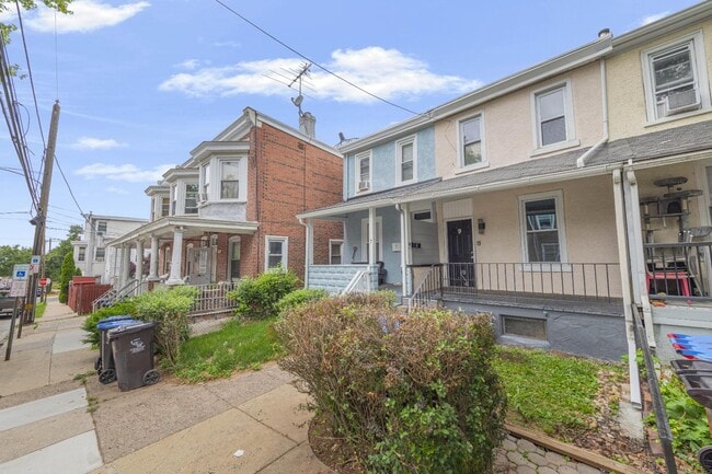 9 E Basin St