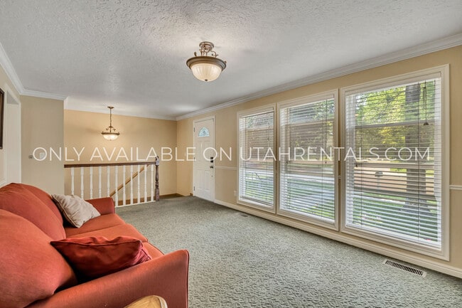 Photo - 485 E 1150 N