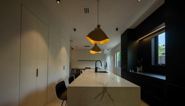 Photo - 1635 SW 19th Ter