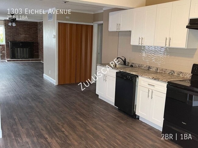 Photo - 1303 E Eichel Ave