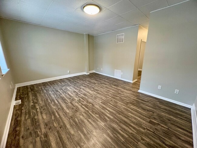NWA - 1111 Walnut Street