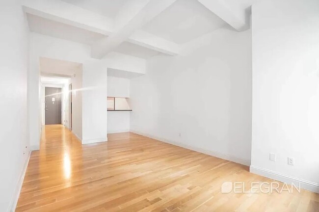 Photo - 88 Greenwich St Condo Unit 812