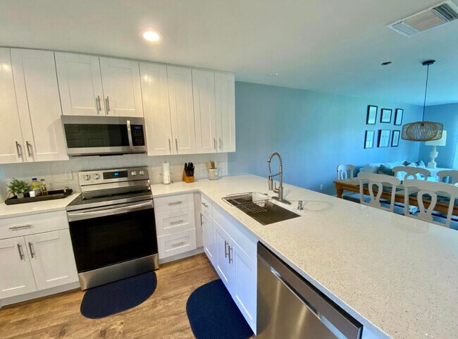 Photo - 13055 Albright Ct Unidad 17