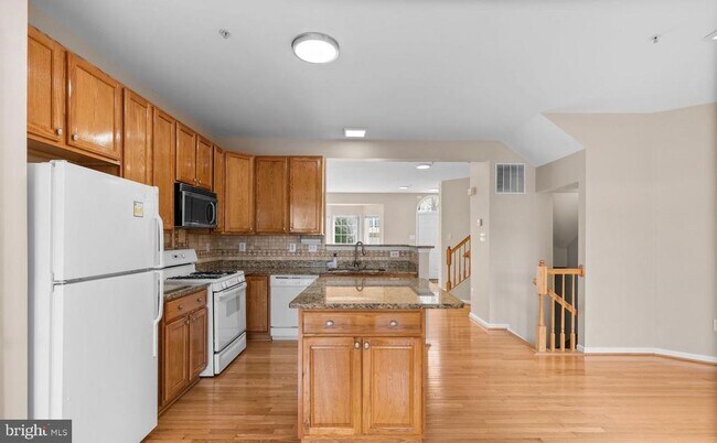 Building Photo - 2133 Bexley Dr Rental