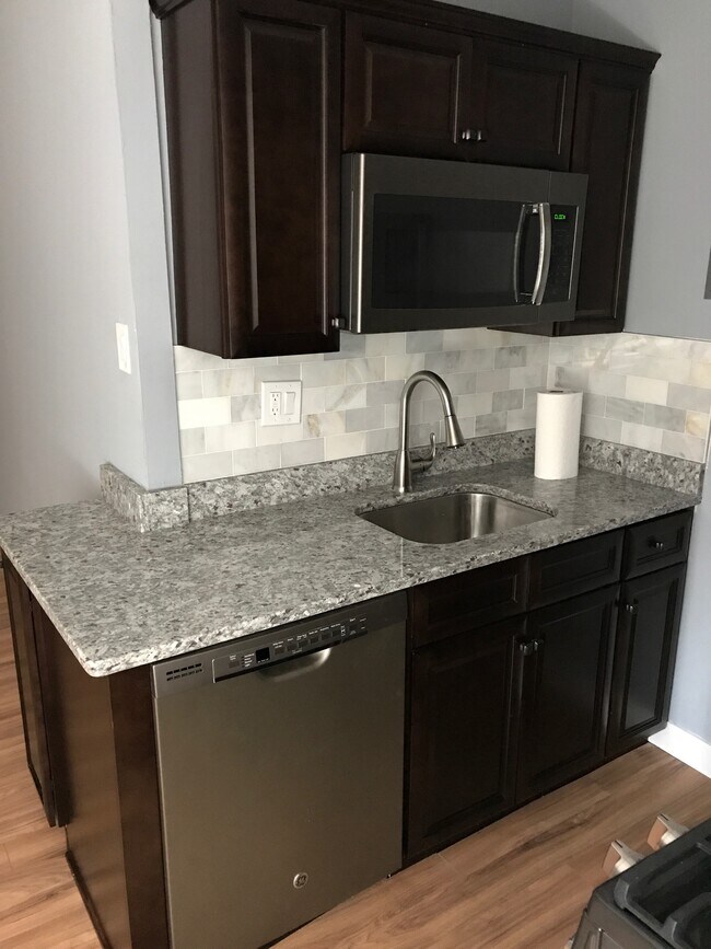 Photo - 950 25th St NW Unit 202S