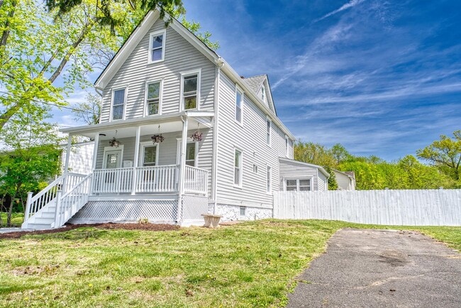 Photo - 71 Lenox Ave House