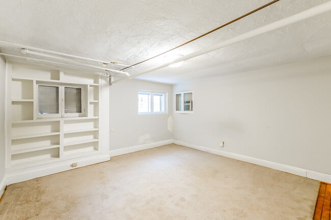 Photo - 1832 Biltmore St NW Unit B2