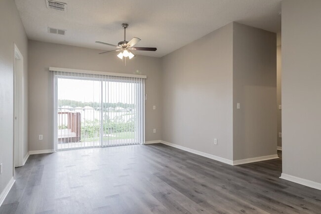 Photo - 4244 Waterside Pointe Cir