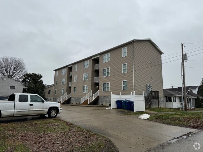 Building Photo - 1249 Pike St Unit Apartment