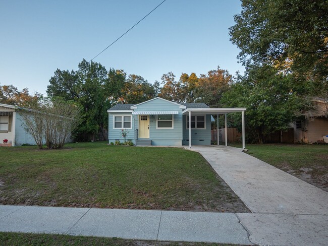 Photo - 1512 E Fern Rd