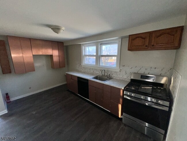 Photo - 1 Coolidge Pl