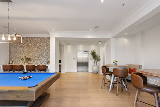 Fountains Matthews apartments — community photo
