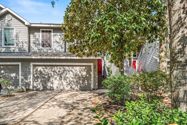 Building Photo - 222 Blushwood Pl