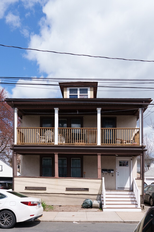 Building Photo - 8 Niles St Unit 2D