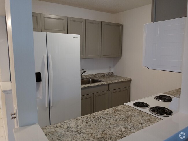 Building Photo - 447 Windsor S Rental