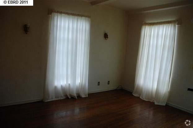 Building Photo - 1430 Russell St Rental