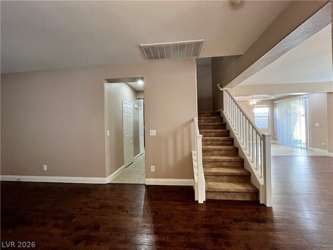 Photo - 548 Ivy Spring St