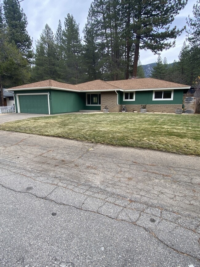 Building Photo - 1431 Rancho Way