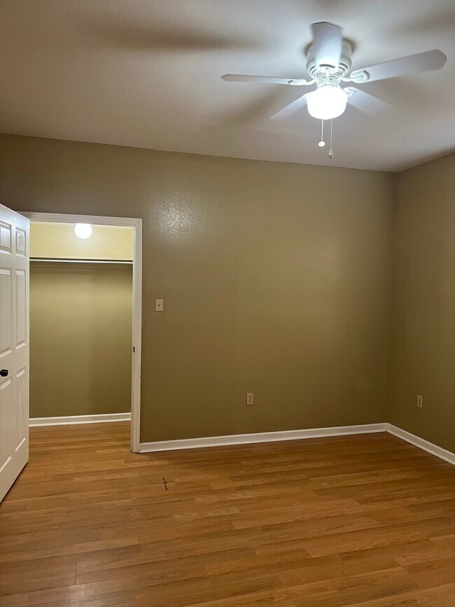 Photo - 3128 Louisiana Ave Pkwy