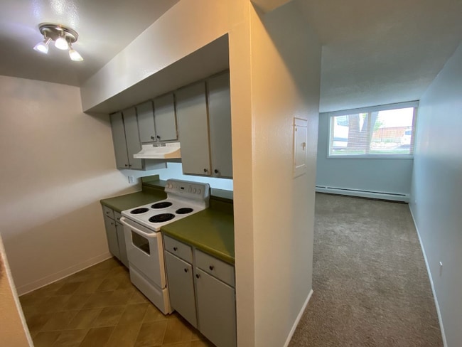 Building Photo - 2707 Valmont Rd Unit 102C Rental