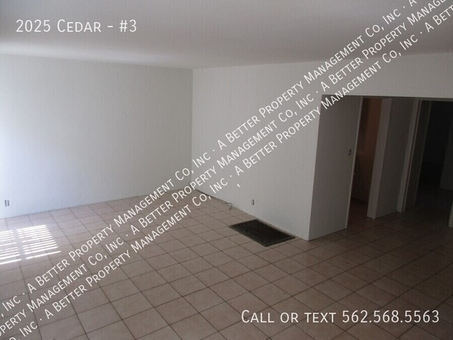 Building Photo - 2025 Cedar-#3 Unit #3 Rental
