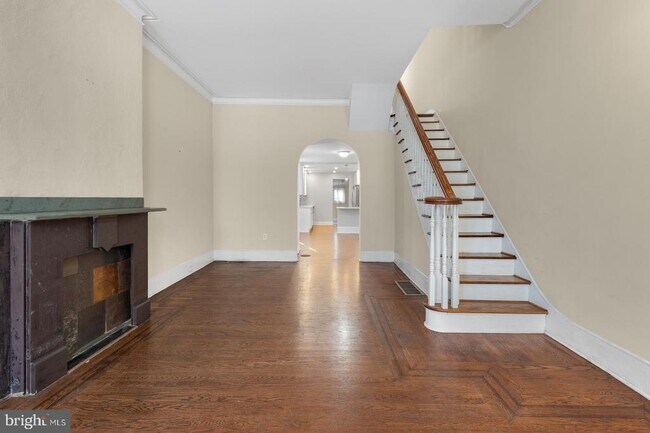 Photo - 234 Morris St