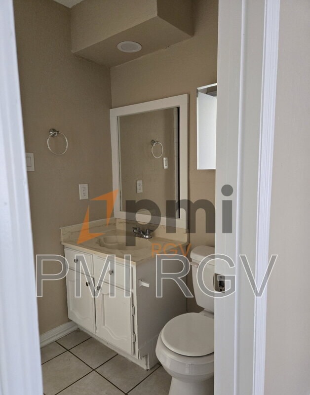 Photo - 2912 N 29th Ln Unidad 2