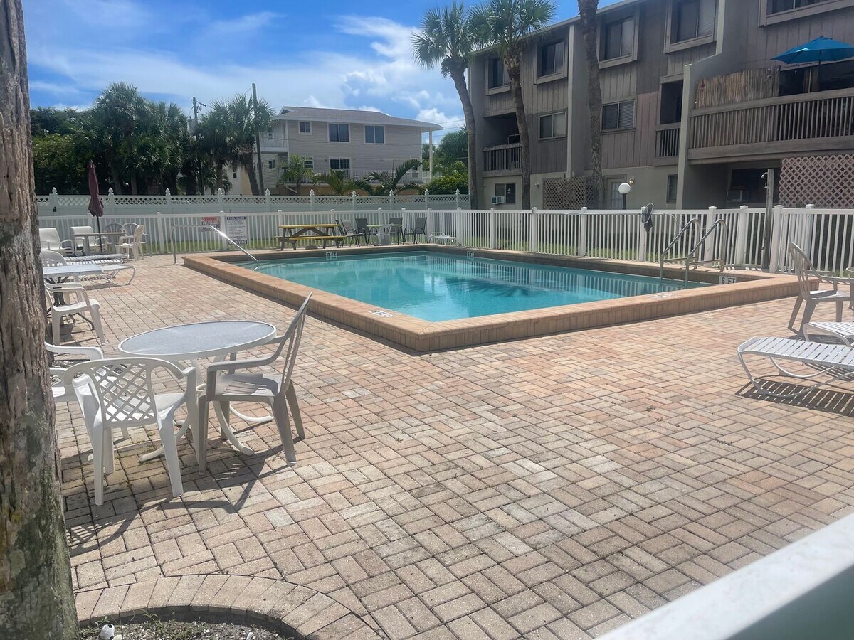 Photo - Beach Place Town House