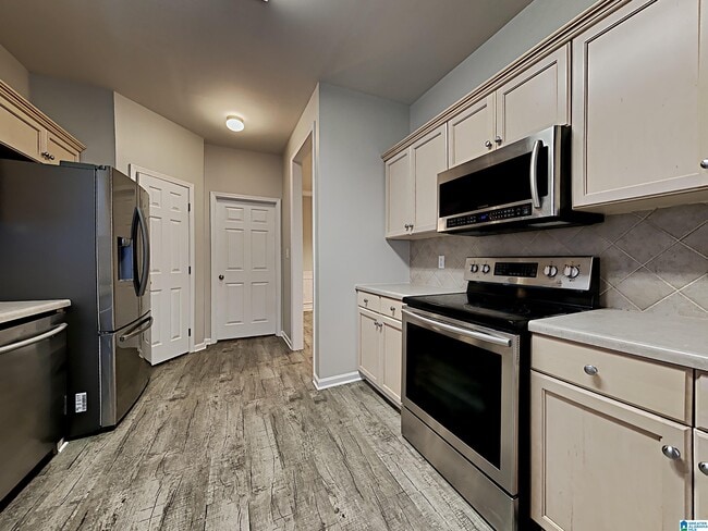 Photo - 2035 Shamrock Ln