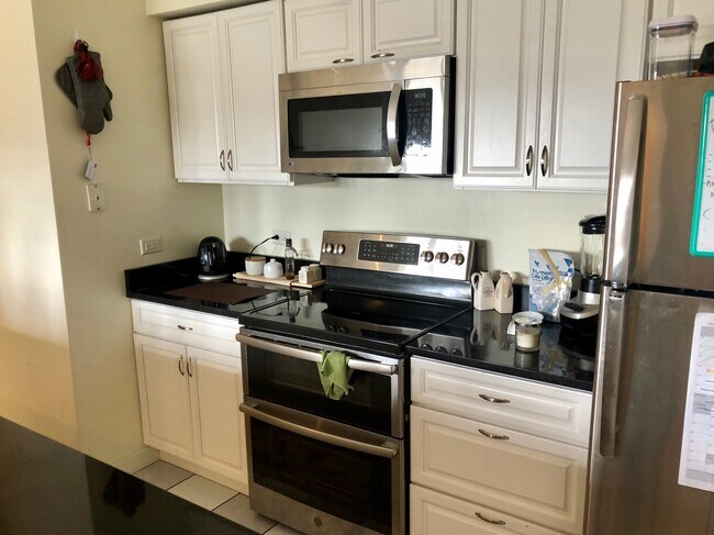 Photo - 533 Commonwealth Ave