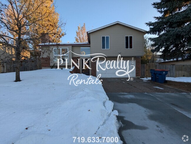 Building Photo - 6541 Charter Dr Rental