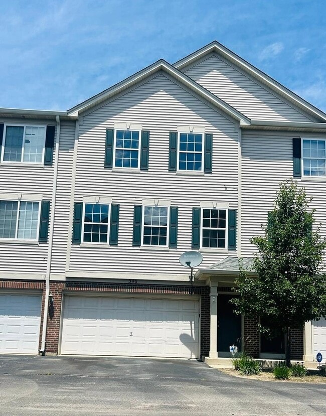 Photo - 340 Evergreen Cir Townhome