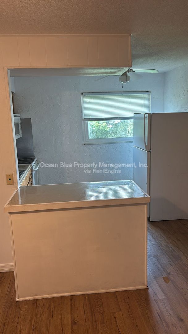 Photo - 1942 Passaic Ave Unit 9