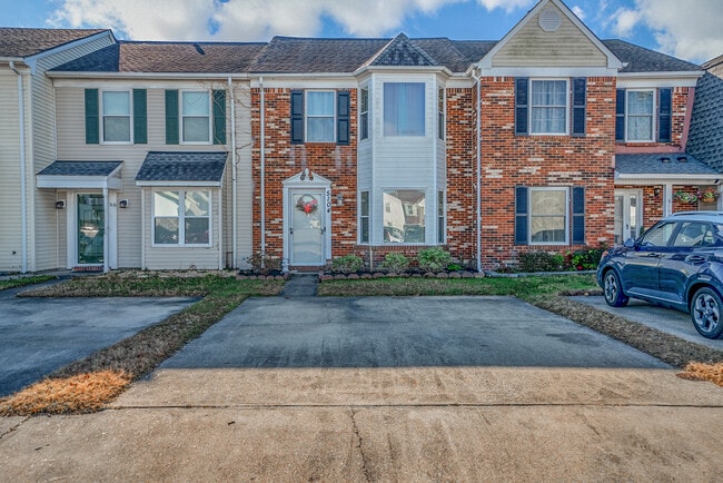 Photo - Settlers Park Drive