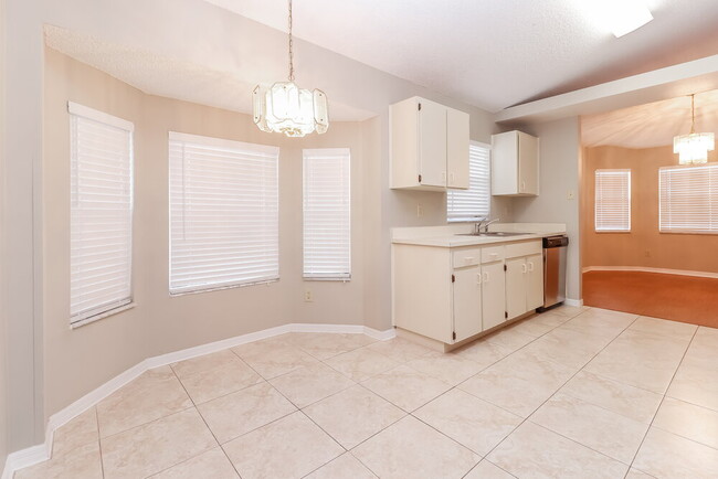 Photo - 4851 Mill Run Dr