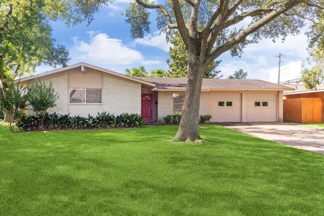 Building Photo - 9547 Beverly Hill St Rental