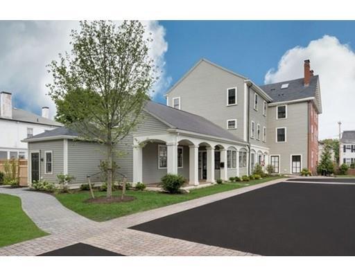 Photo - 19 Court 202 Ct Unit 202