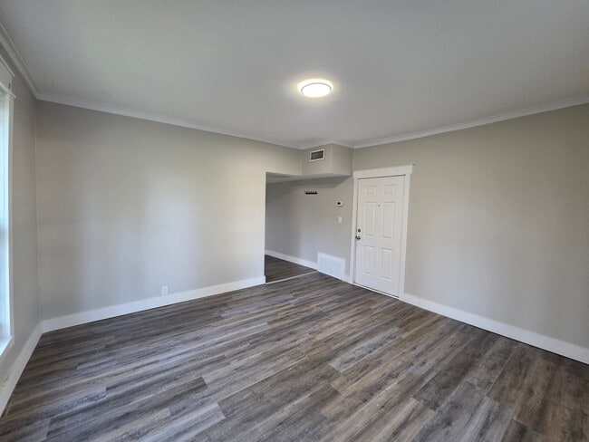 Photo - 710 Fairview Ave Unit B