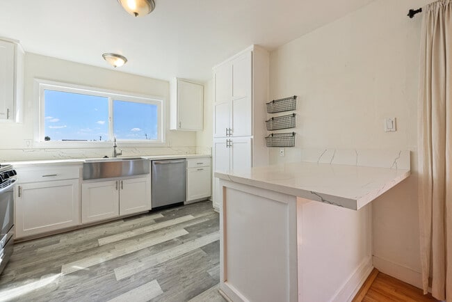 Photo - 4202 Dakota Dr