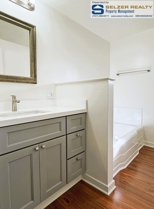 Photo - 30 Highland Dr