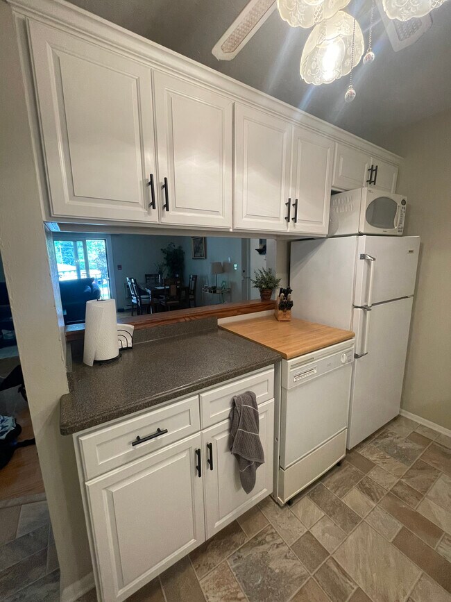 Photo - 1453 S Carriage Ln Unit Upper