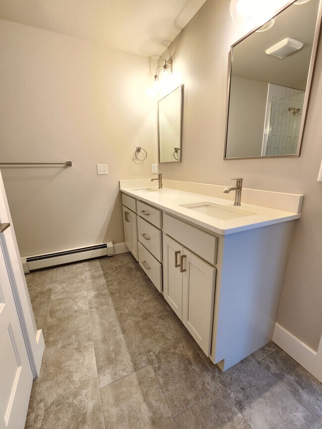 Photo - 325 Meriwether Ave