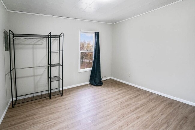 Photo - 1632 Waterloo Rd Unit #3