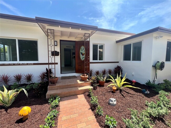 Photo - 5970 SW 46th St