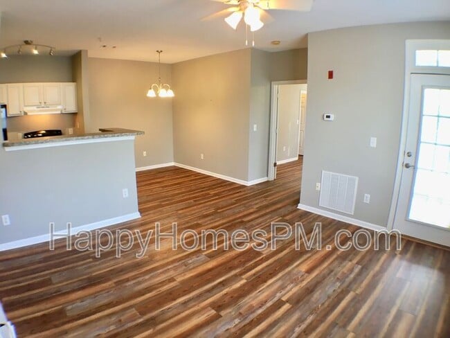 Photo - 45 Sycamore Ave