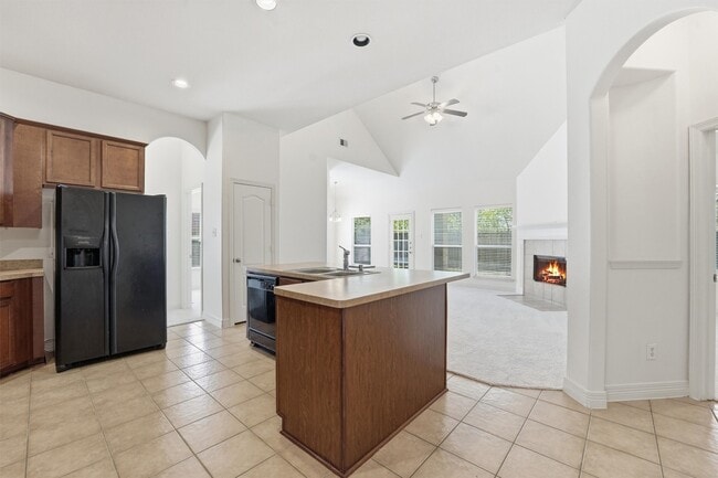 Building Photo - 21654 Horseshoe Dr