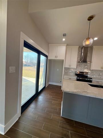 Photo - 2713 Stone Briar Dr