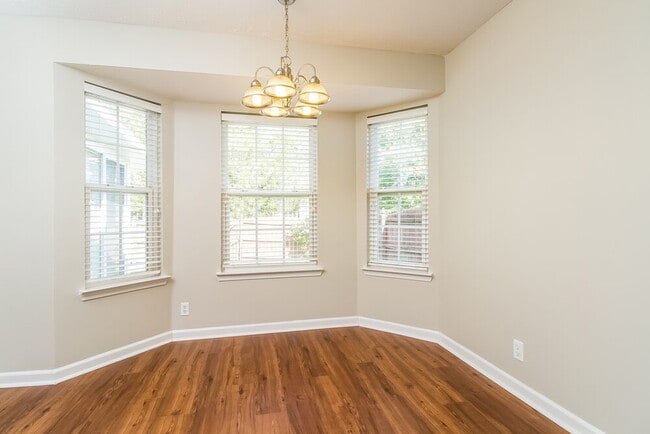 Photo - 7113 S Hampton Blvd